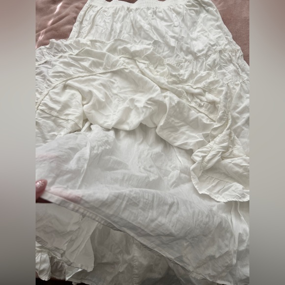 American Eagle Long white Skirt - Picture 2 of 4